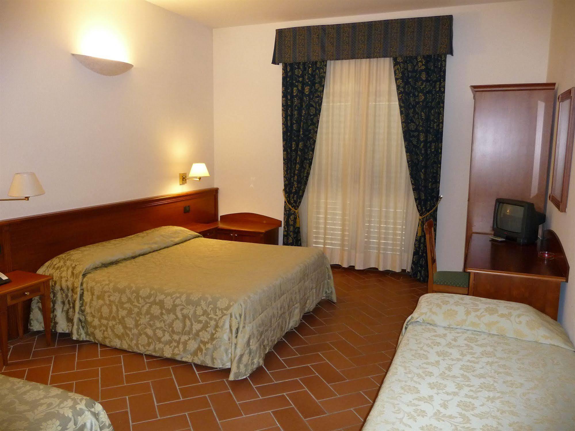 Hotel Villa Dei Bosconi Фьезоле Экстерьер фото